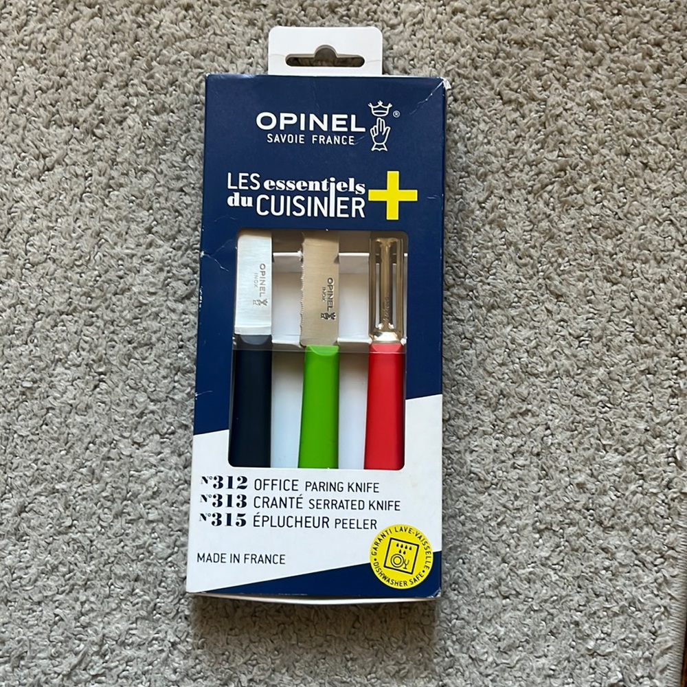 OPINEL Knifes and Peeler Set!! Never used